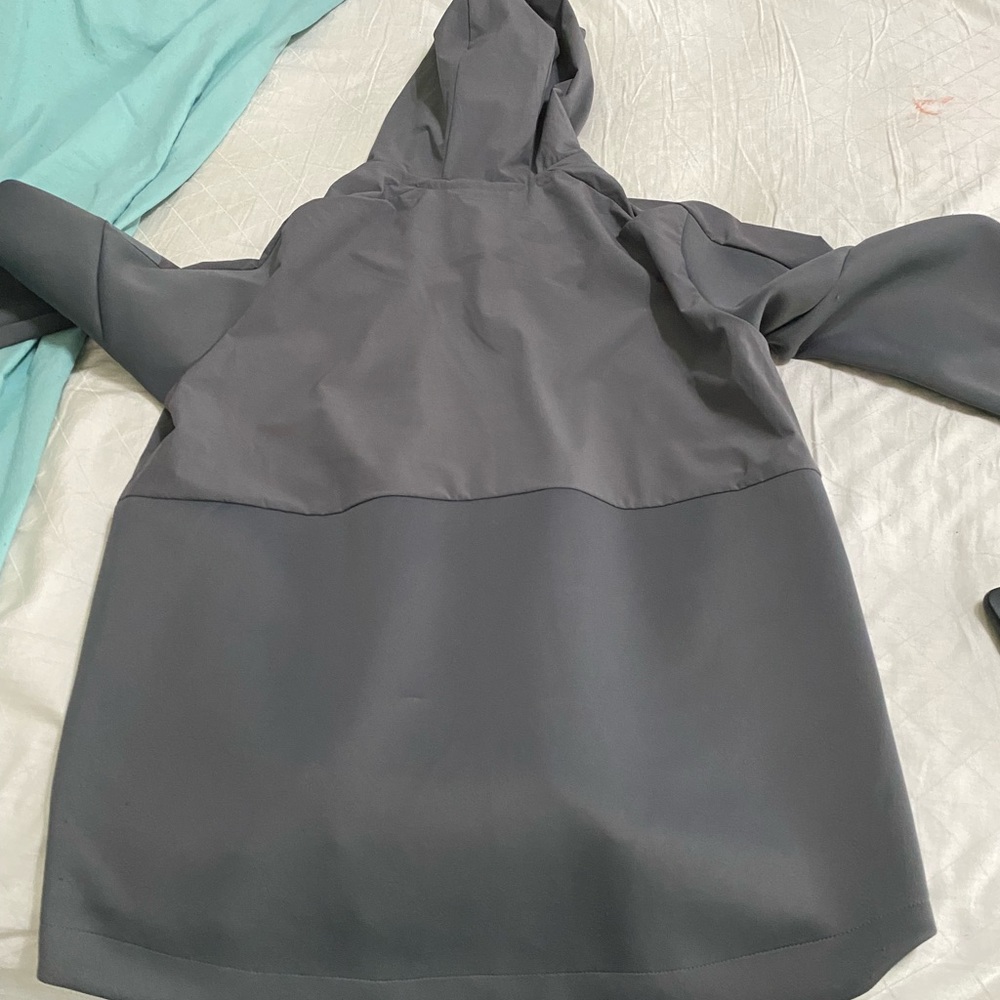 Adidas men’s sweat jacket xl.